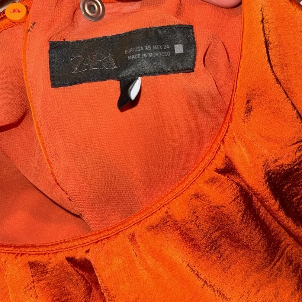 ZARA : Orange‎ Gathered Midi Dress